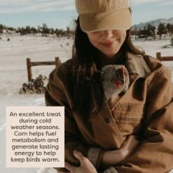 Scratch And Peck Feeds Cluckin' Good Organic Scratch N' Corn Poultry Treats -Meadow Farm 240000 PT5. AC SS1800 V1681146128