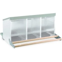 Homestead Essentials Reverse Roll Out 3 Compartment Poultry Nesting Box