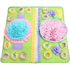 Piggy Poo And Crew Double Bowl Mat With Treat Ball & Paper Crinkle Squeakers Farm Toy, Large