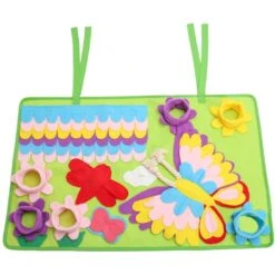 Piggy Poo And Crew Butterfly Mat With Paper Crinkle Squeakers Farm Toy, Medium