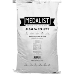 Medalist Alfalfa Pellets Pig & Goat Dry Food, 50-lb Bag -Meadow Farm 878174 PT3. AC SS1800 V1686246153